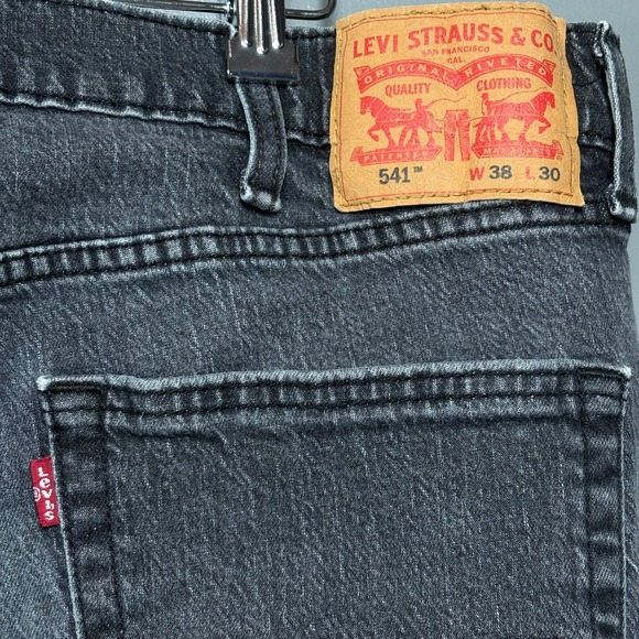 Levi's 541 Athletic Fit Jeans Mens W38 L30 FITS 38x27 Gray Denim Relaxed Comfort - Picture 1 of 8